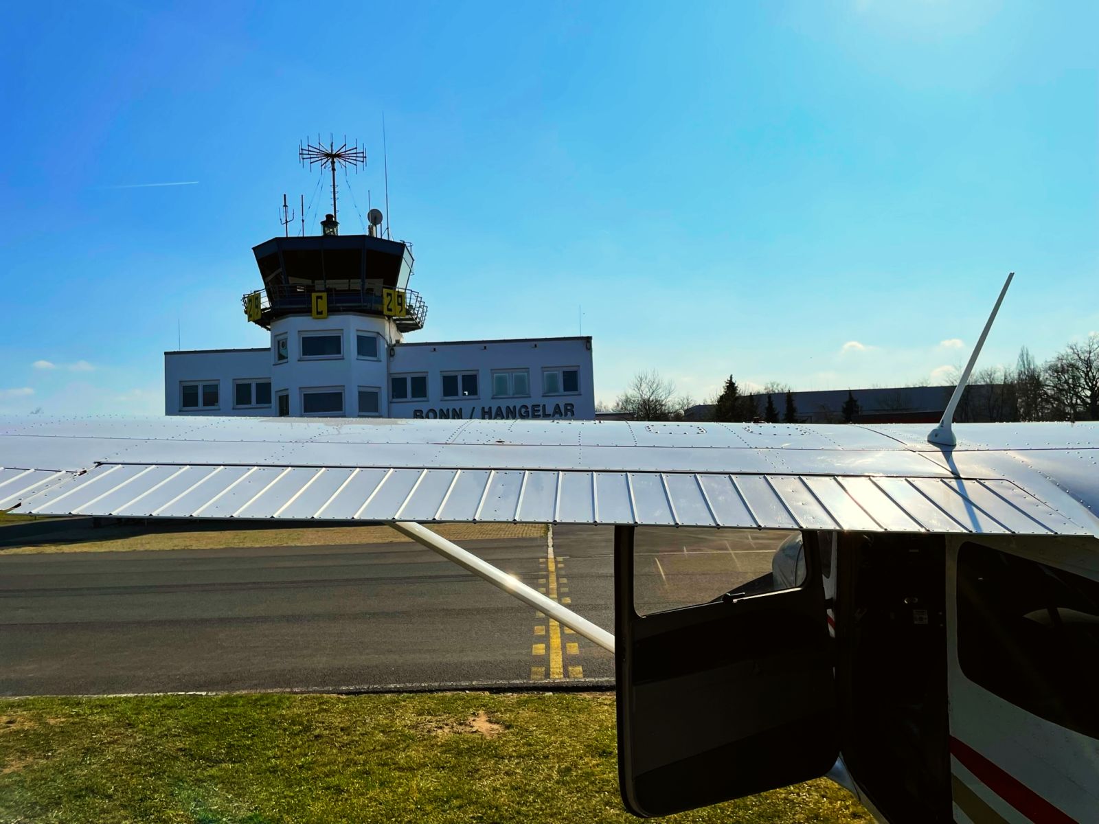 Ihr Partner am Flugplatz Bonn-Hangelar